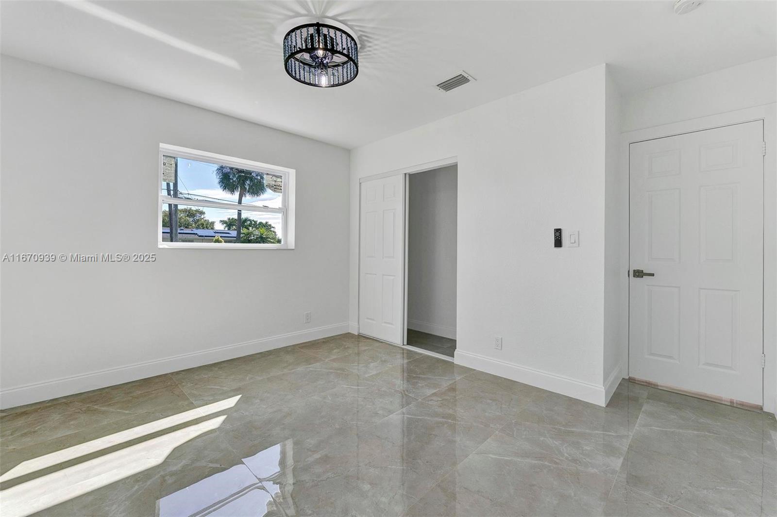 640 SE 5th Ct