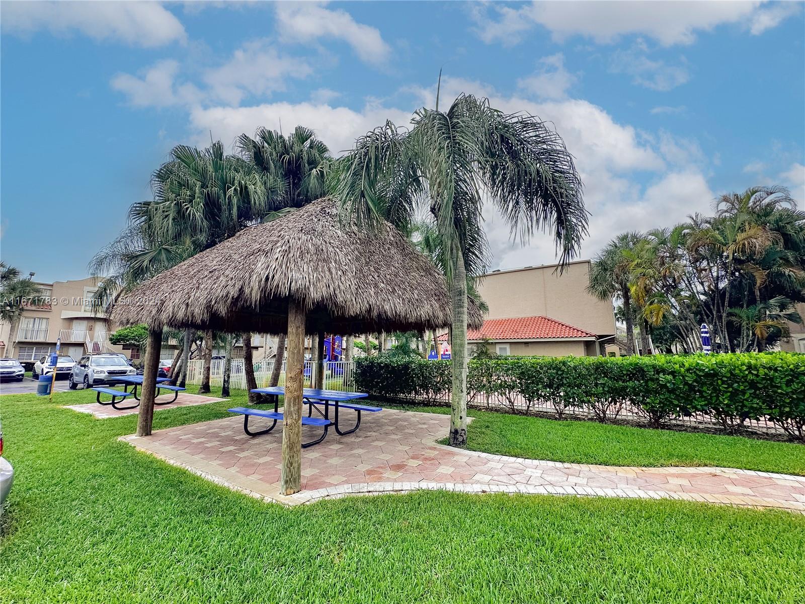 510 NW 86th Pl # 101 Unit: 12-101