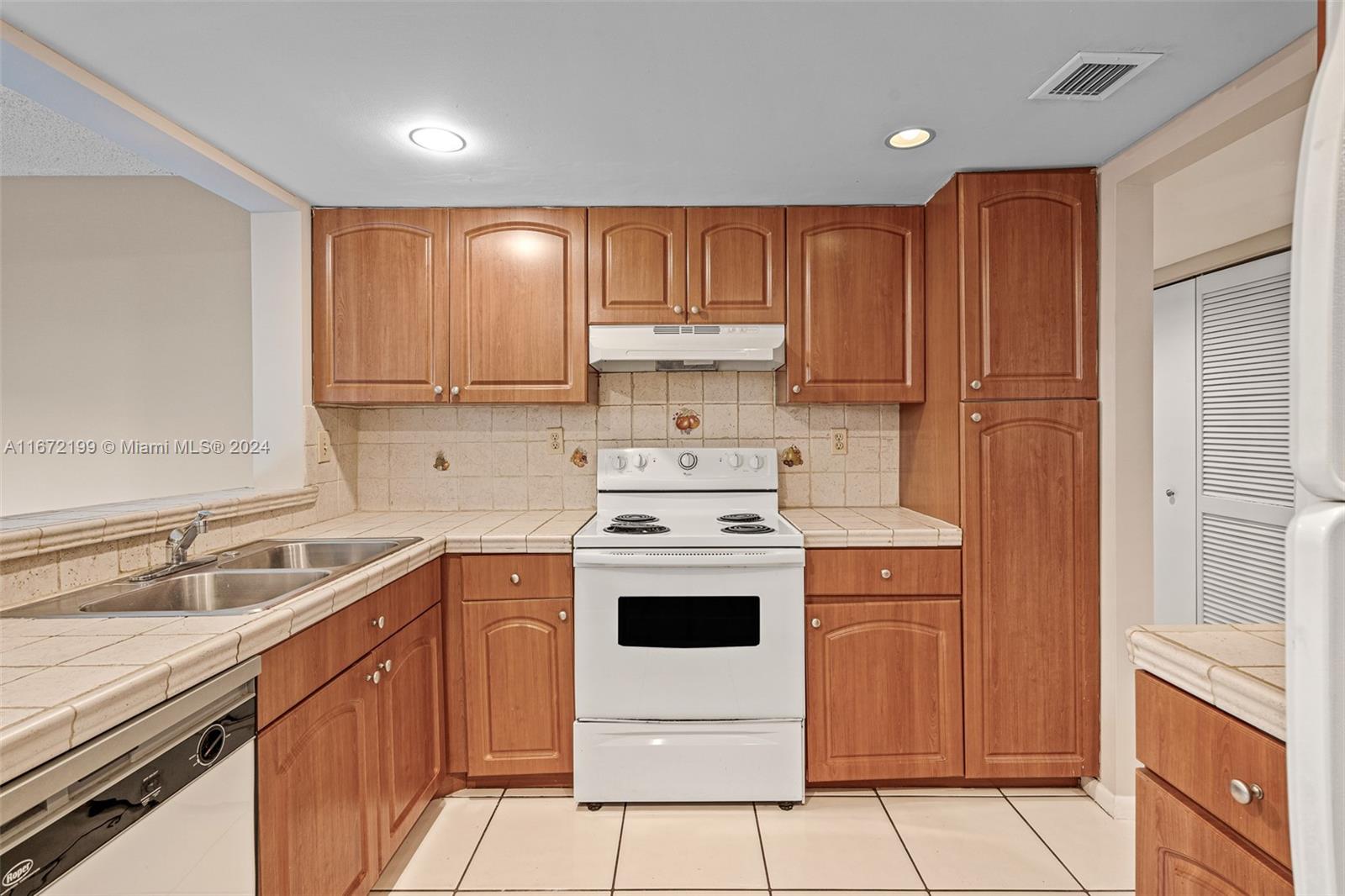 6666 SW 115th Ct # 110