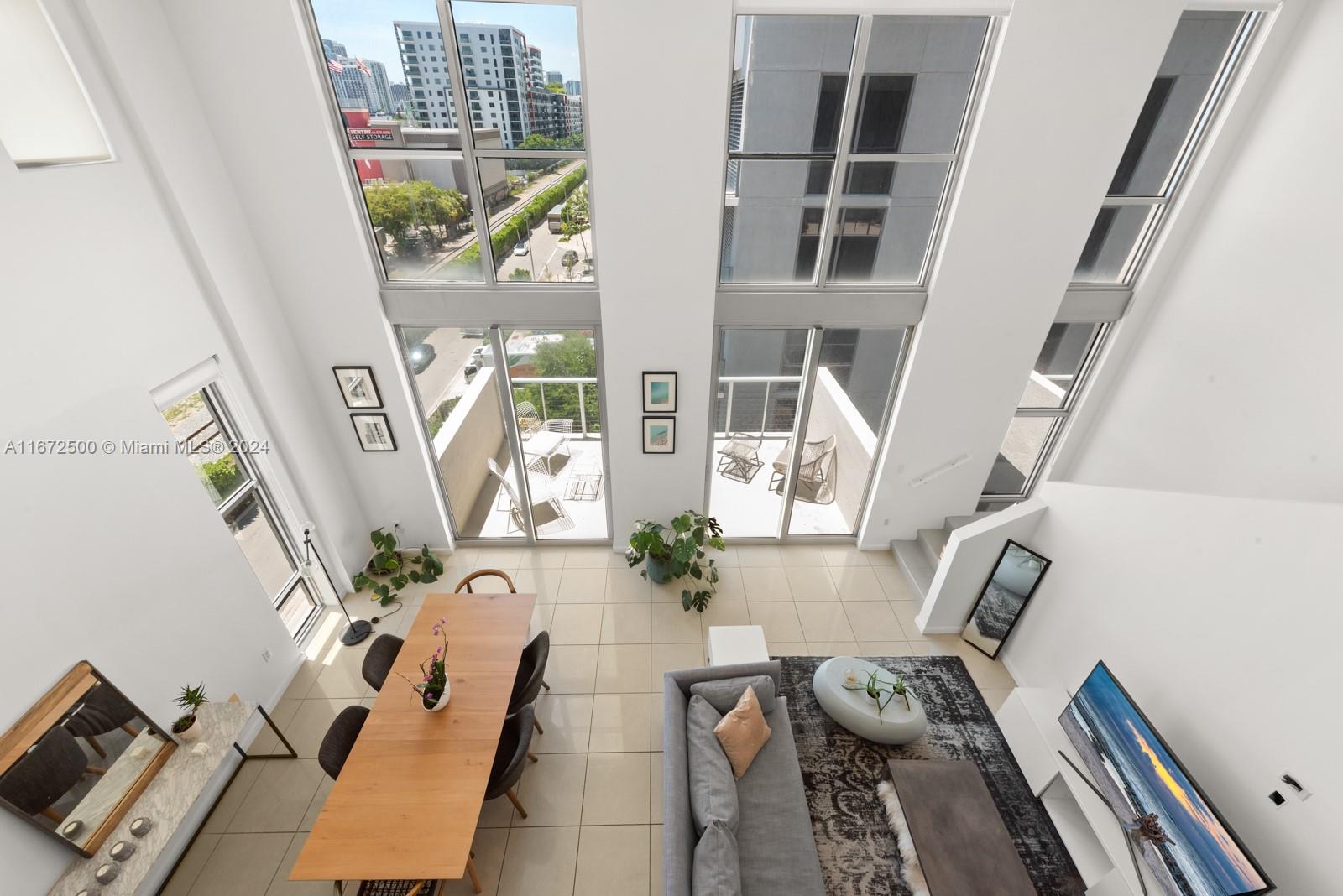 3449 NE 1st Ave # L61