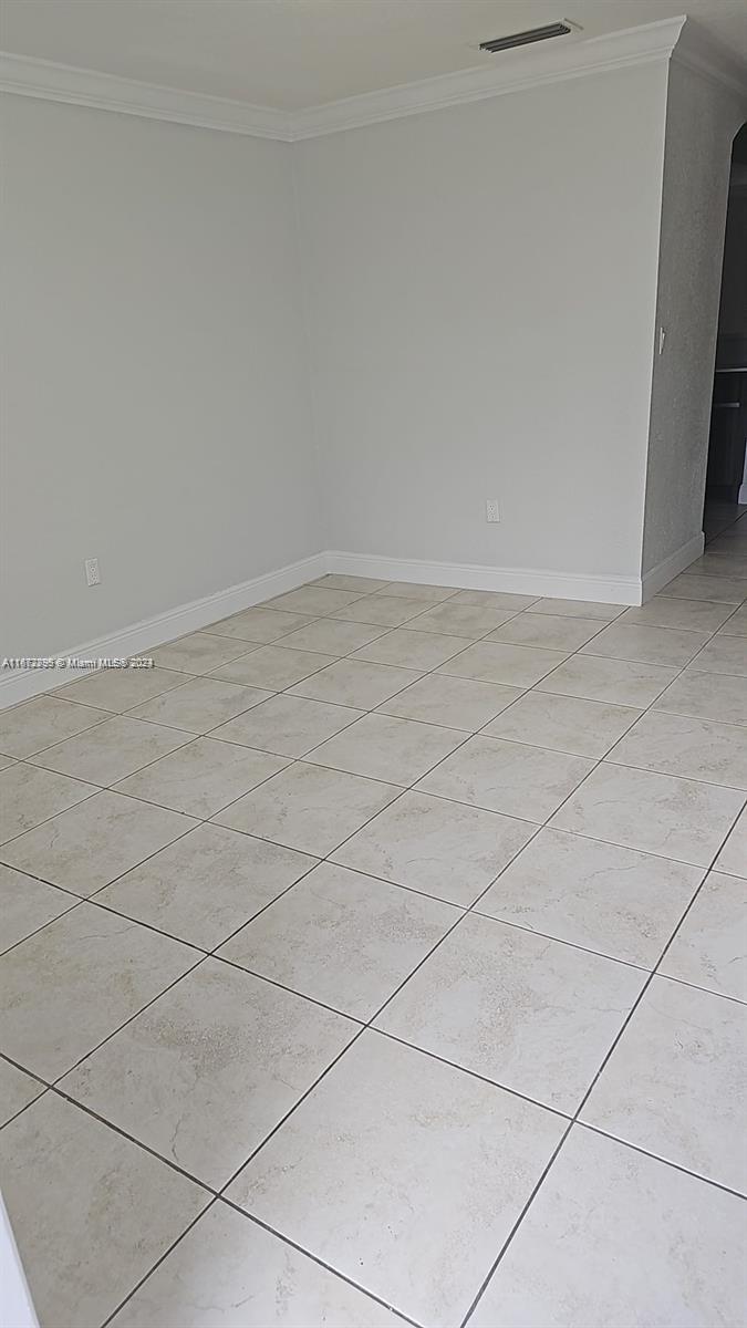 13240 SW 57th Ter # 4 Unit: 12-4