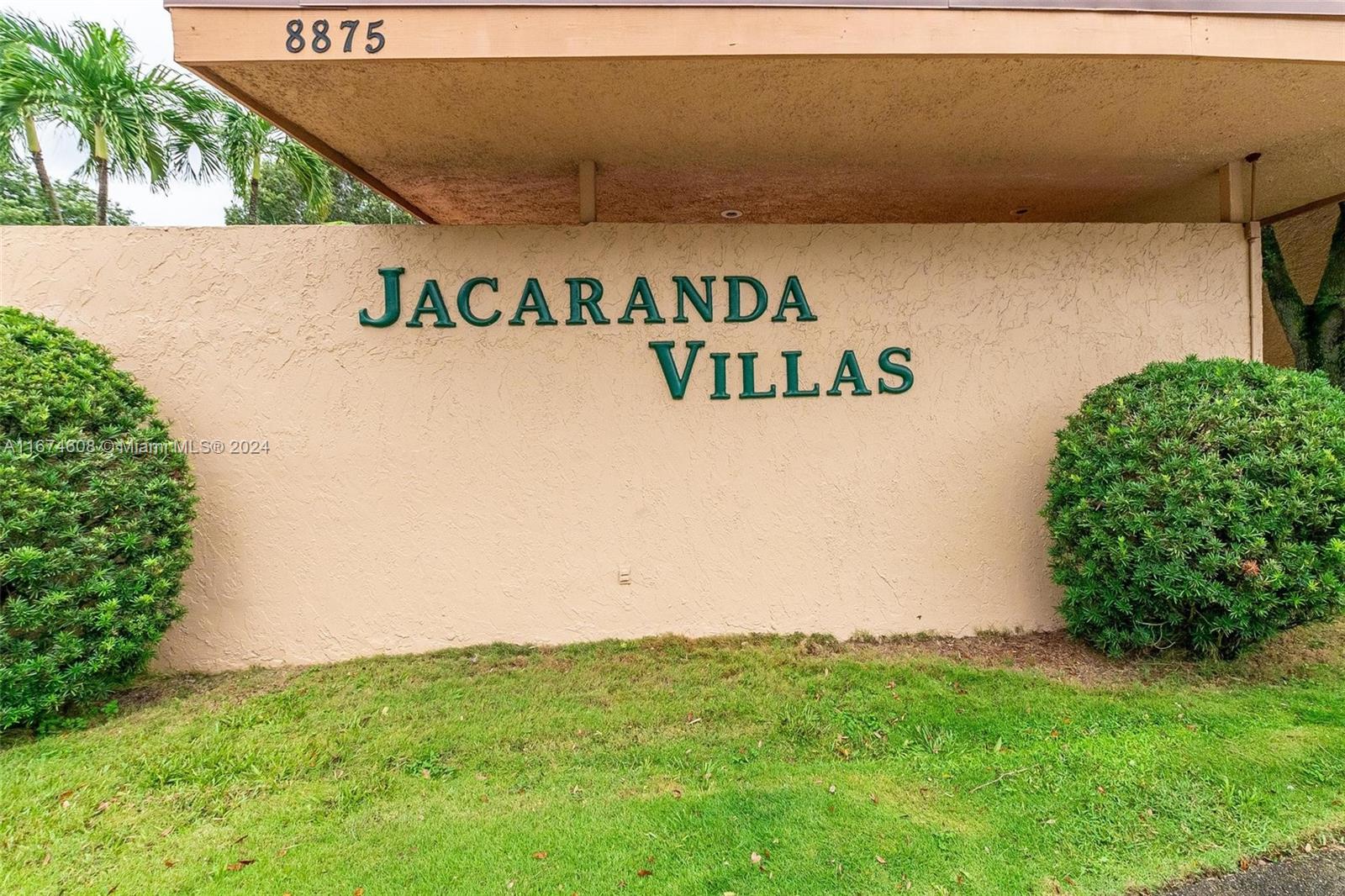 8851 N New River Canal Rd # 12E