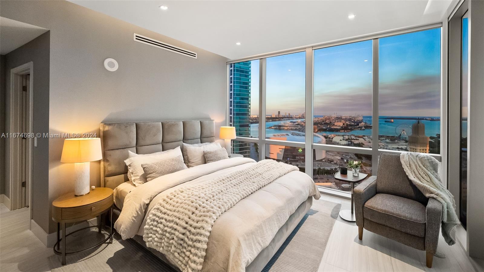 851 NE 1st Ave # 2411