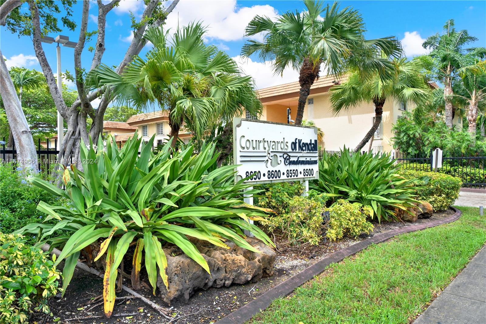 8600 SW 109th Ave # 225 Unit: 4-225
