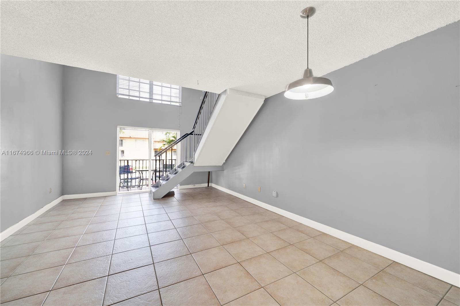 8600 SW 109th Ave # 225 Unit: 4-225
