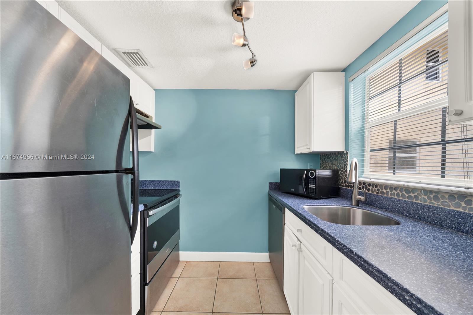 8600 SW 109th Ave # 225 Unit: 4-225