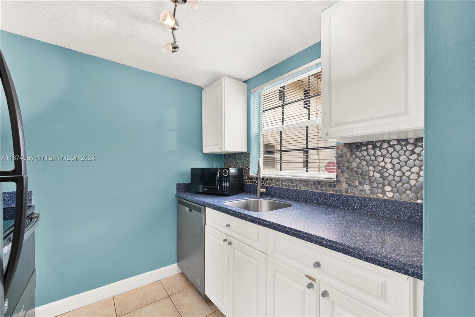 8600 SW 109th Ave # 225 Unit: 4-225
