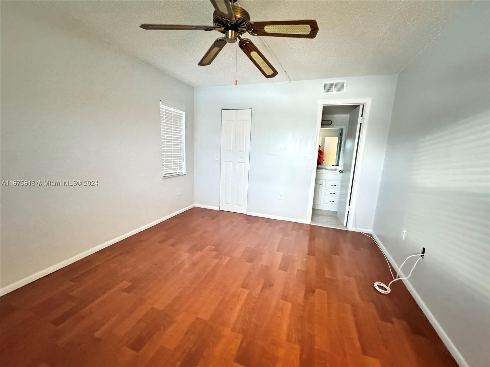 174 NW 92 AV # 106