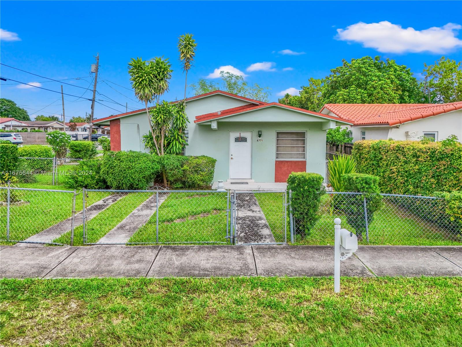 3745 SW 87th Pl
