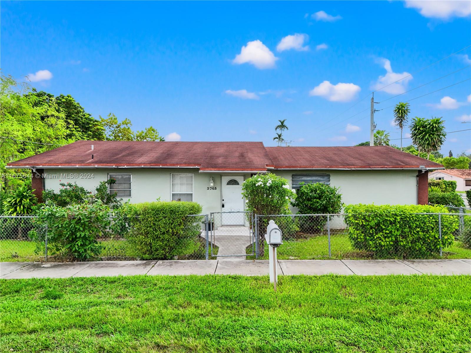 3745 SW 87th Pl