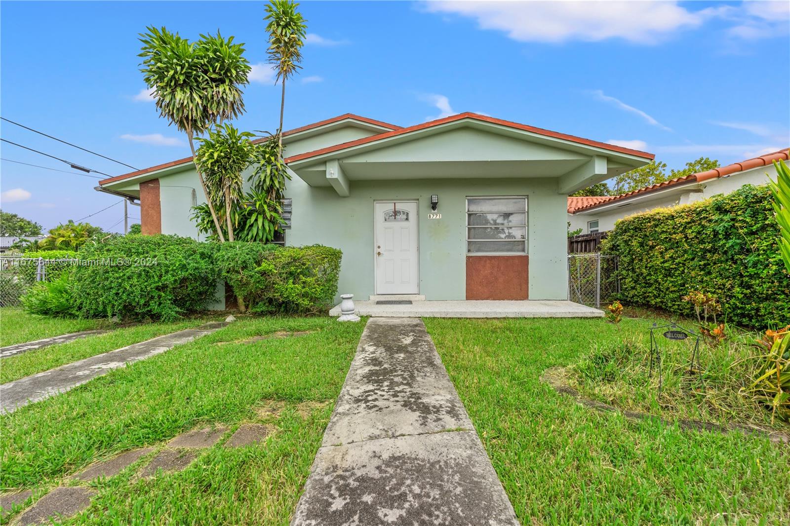 3745 SW 87th Pl