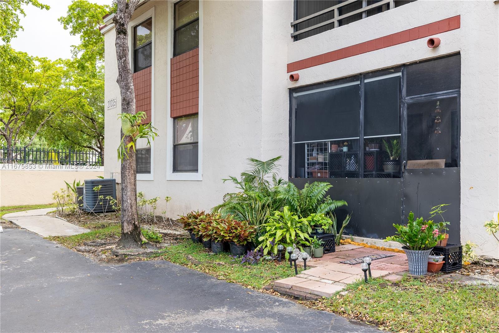 20035 NE 3rd Ct # 3