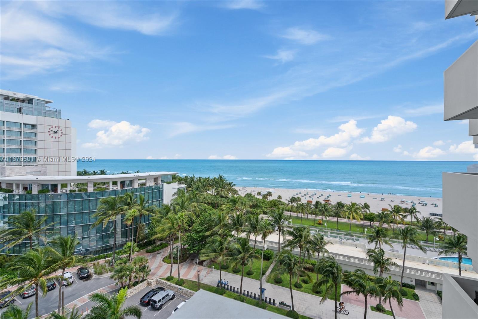 2899 Collins Ave # 1021