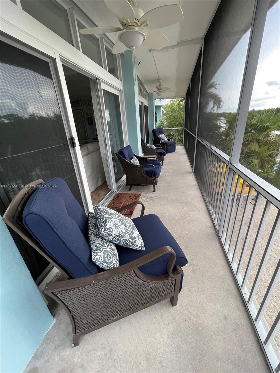 39 Lake Shore Dr