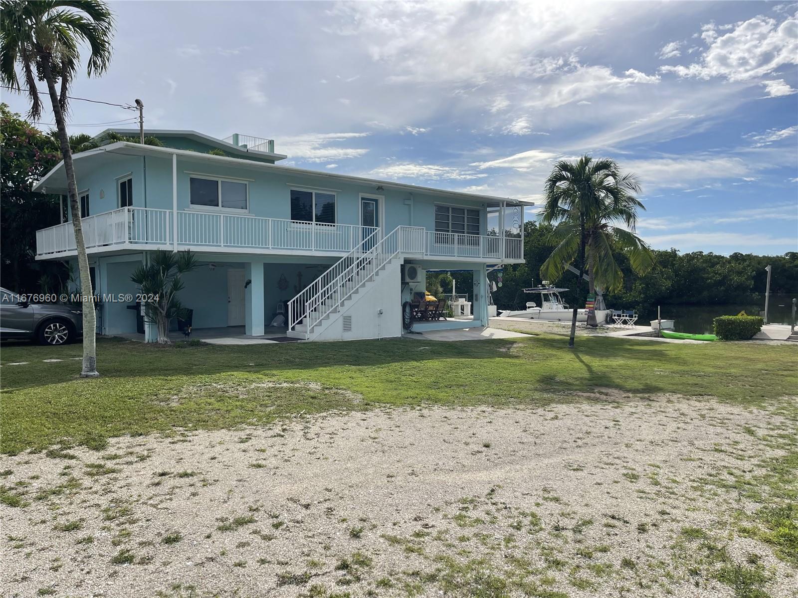 39 Lake Shore Dr