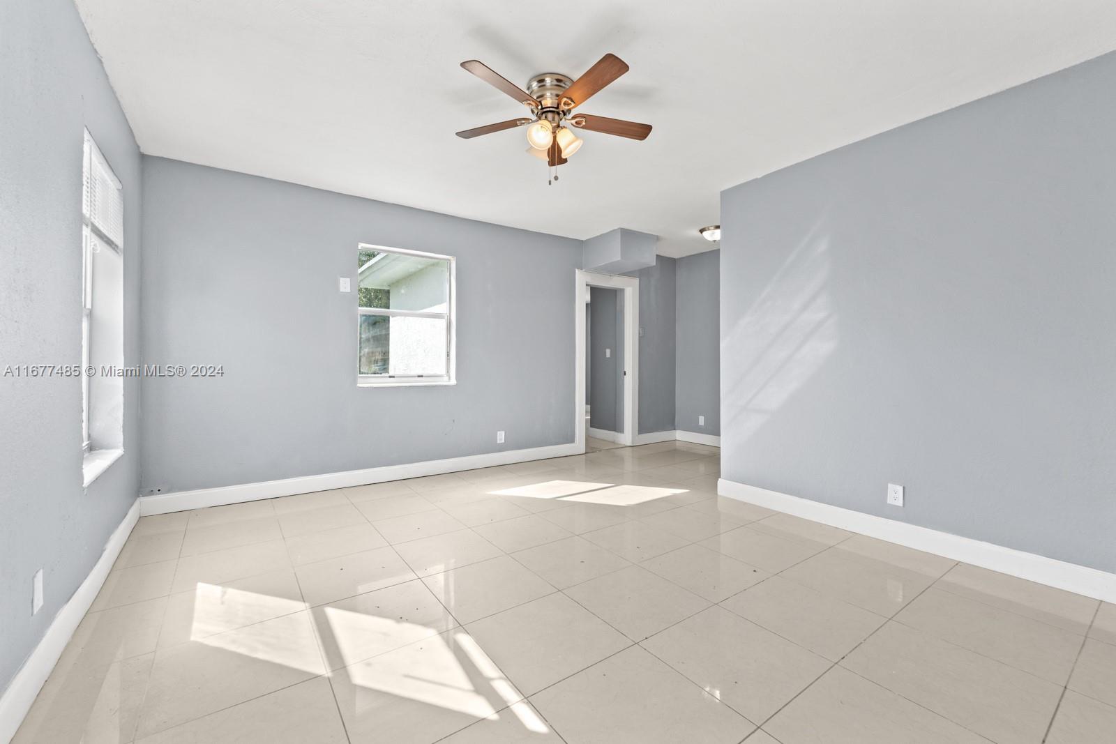 1601 NW 15th St