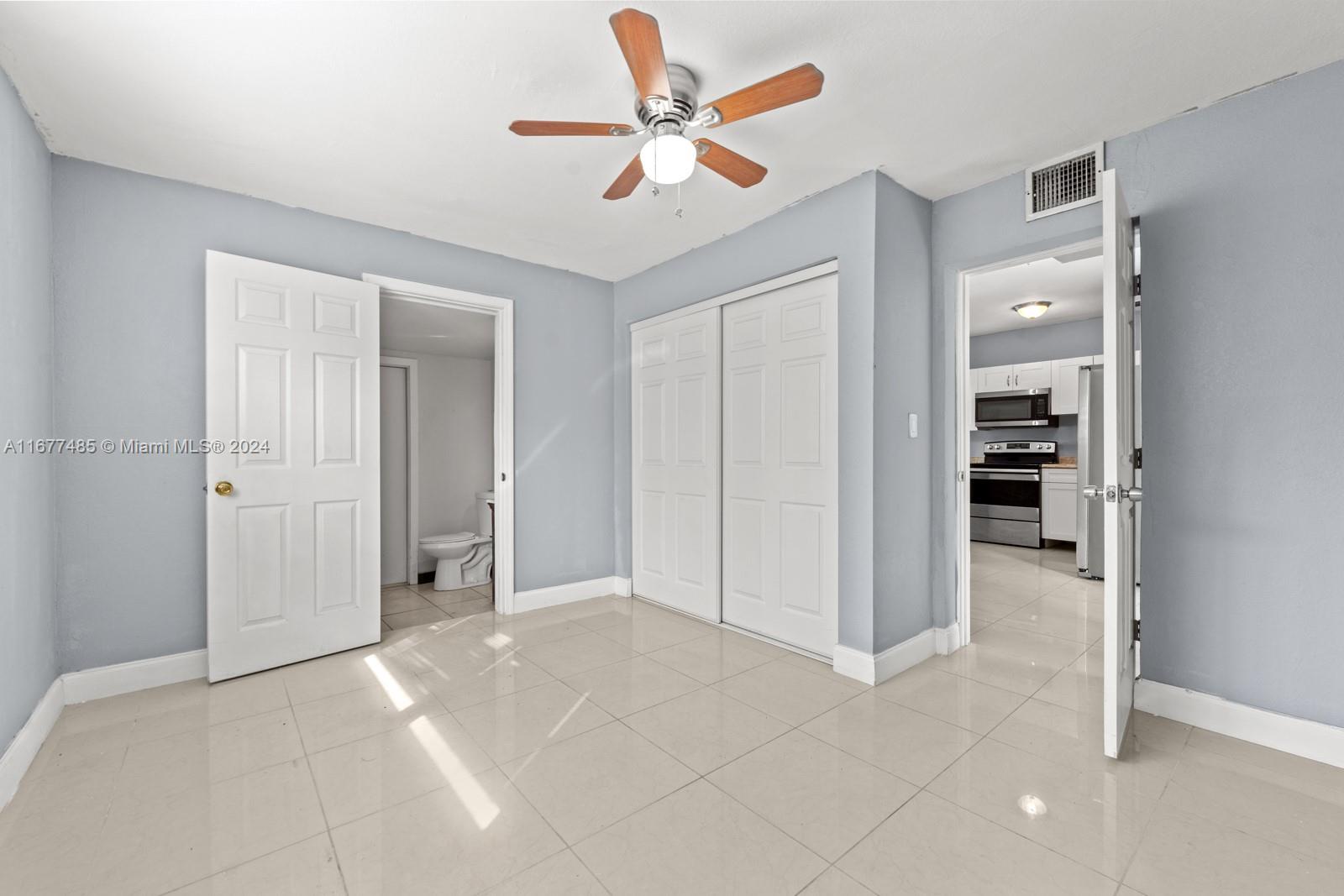 1601 NW 15th St