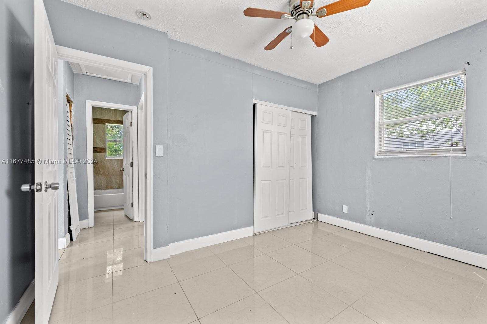 1601 NW 15th St