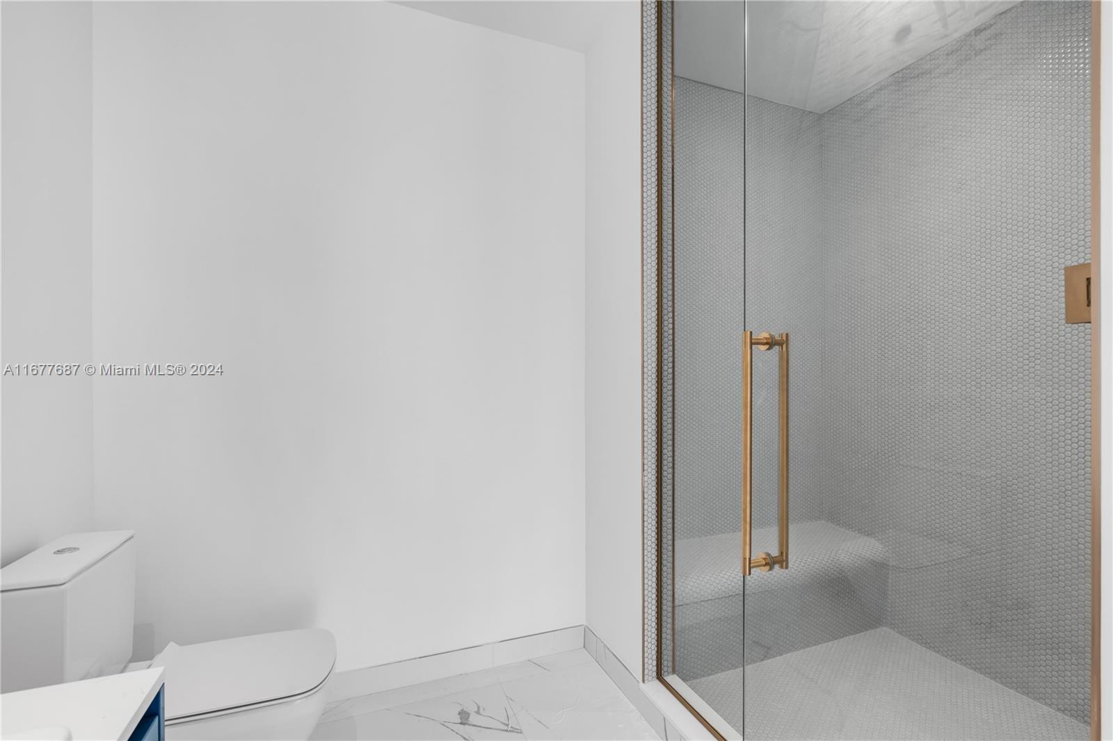 2655 SBayshore # 1506