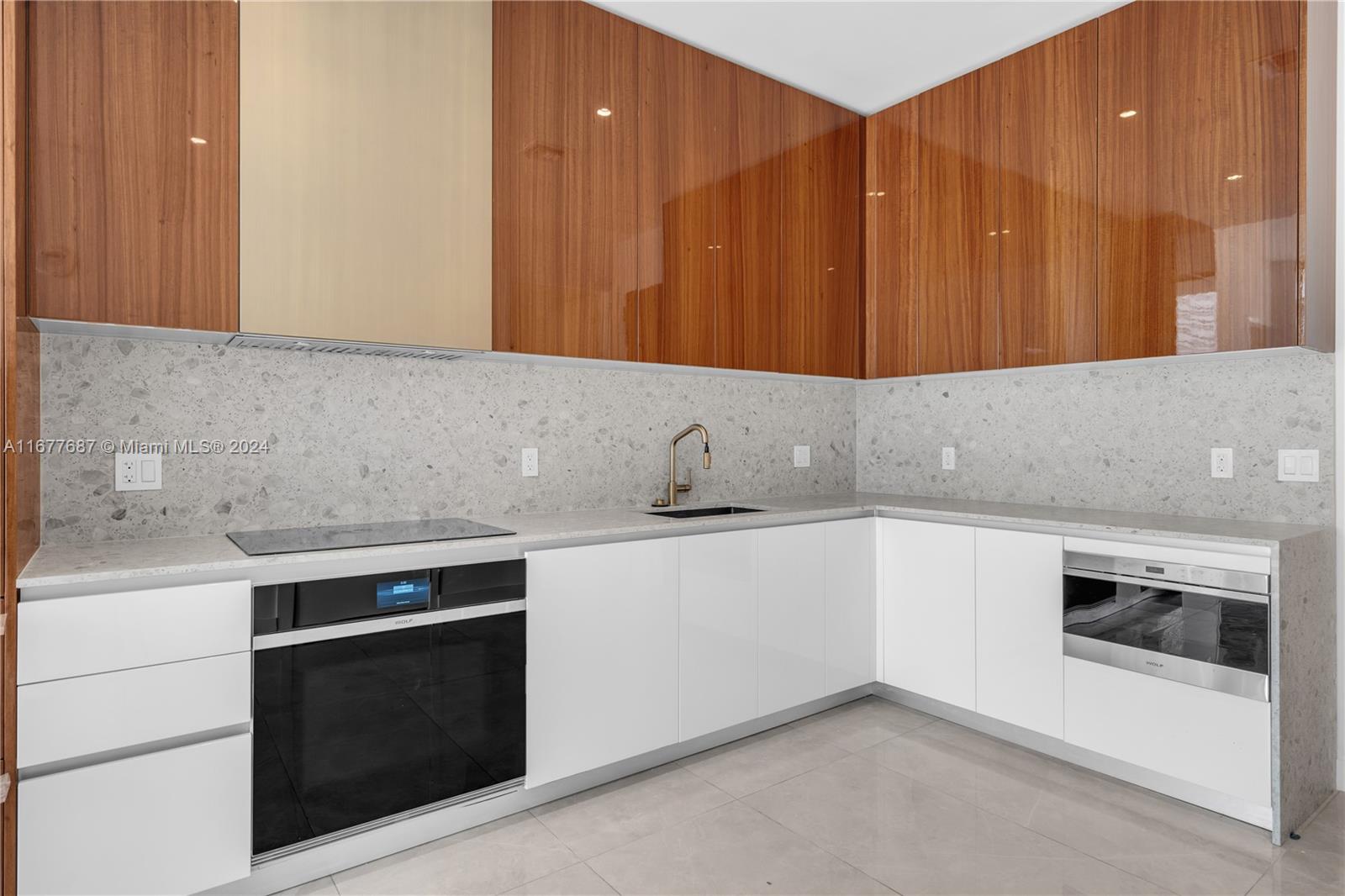 2655 SBayshore # 1506