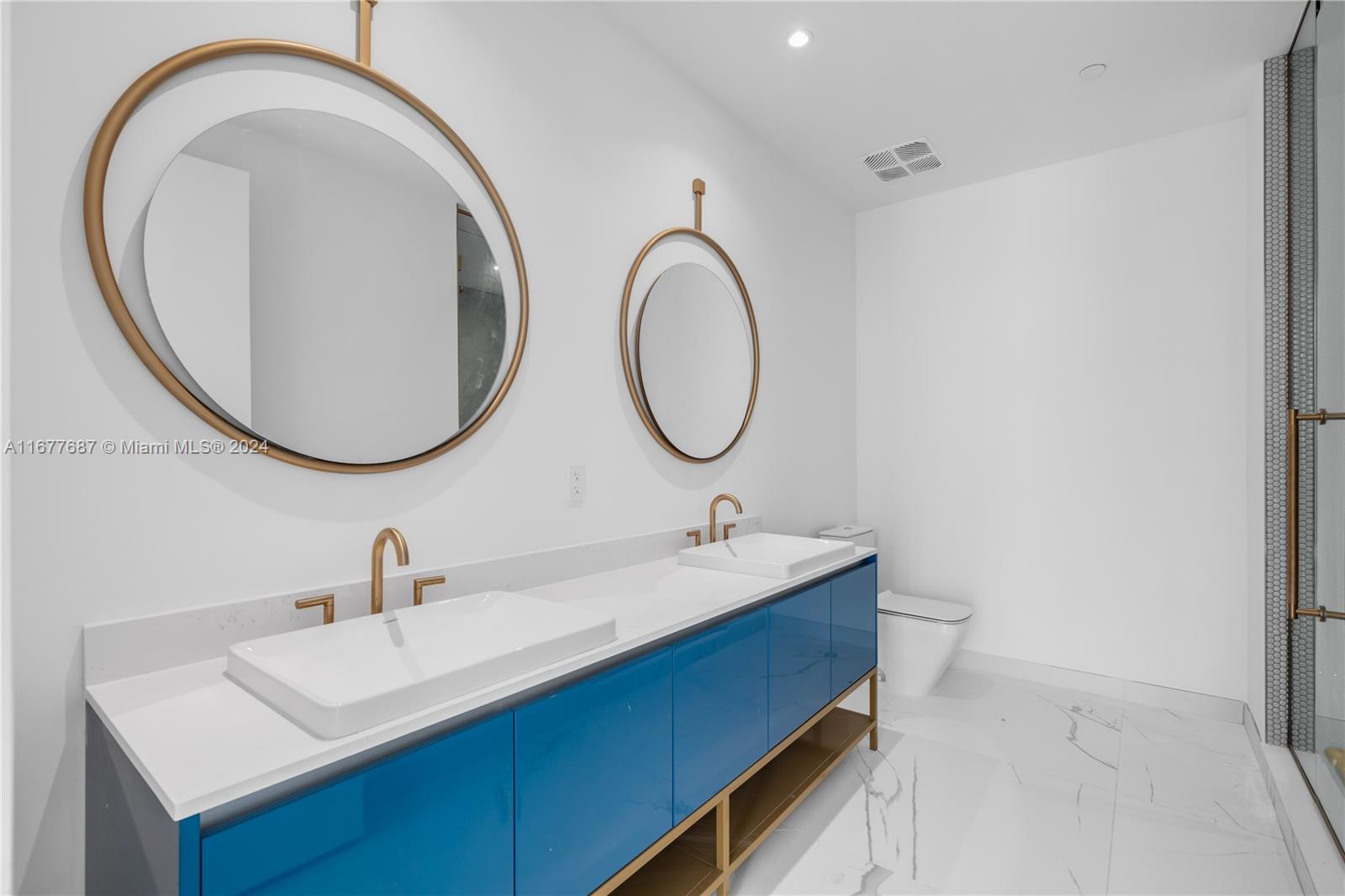 2655 SBayshore # 1506