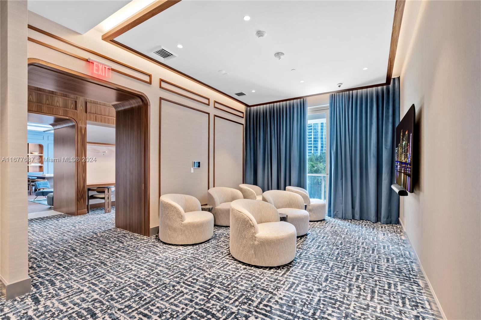 2655 SBayshore # 1506