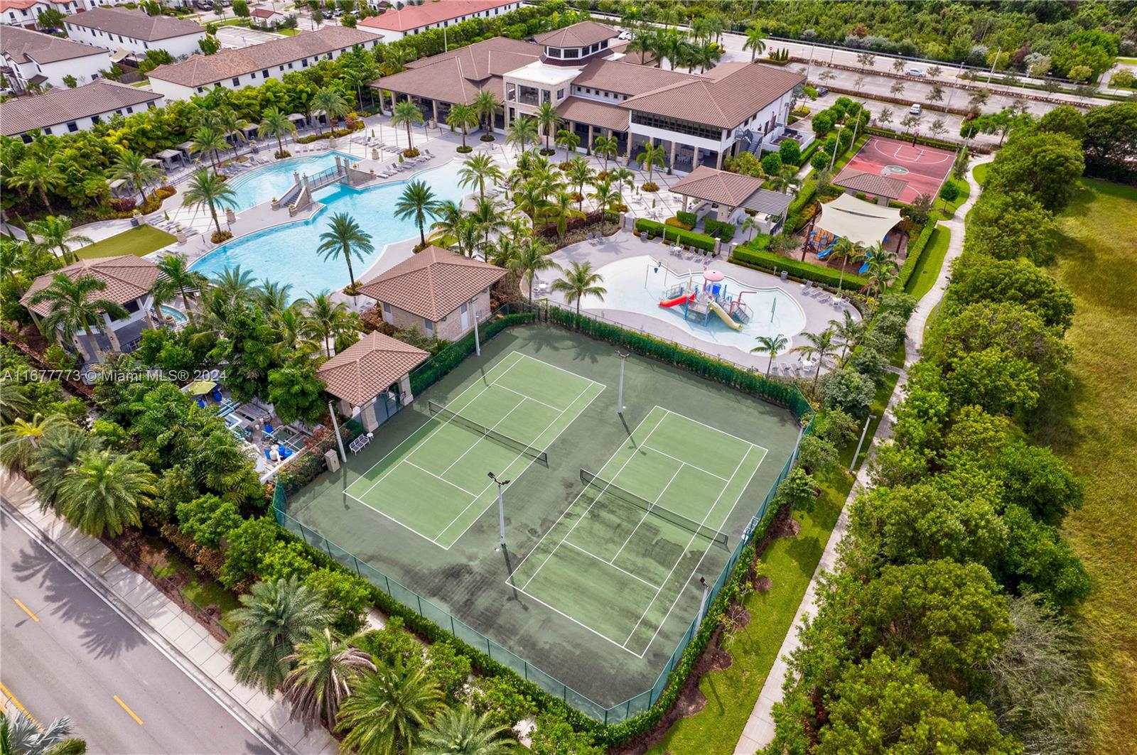8940 NW 98th Ave # 8940
