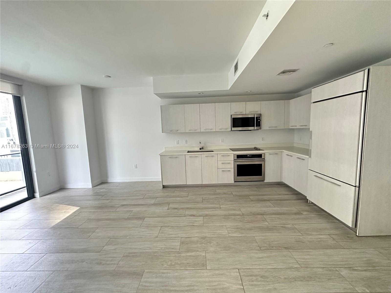 55 SW 9th St # 1202