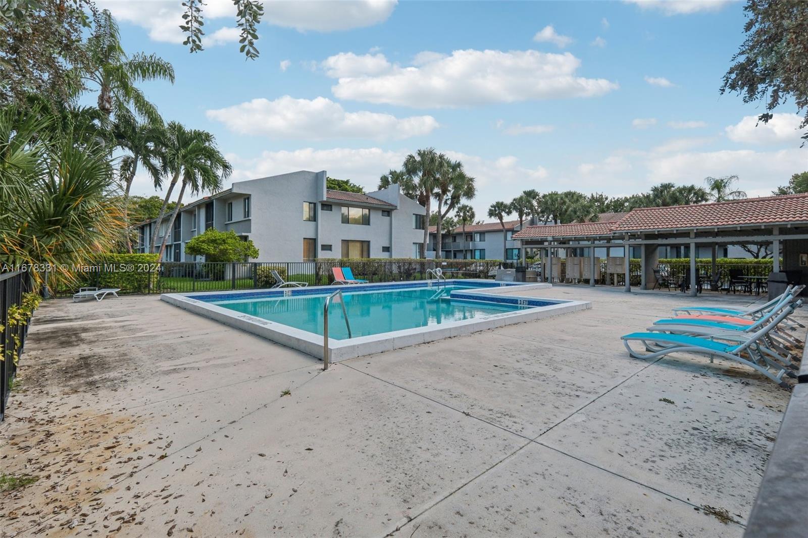 9541 SW 1st Ct # 9541