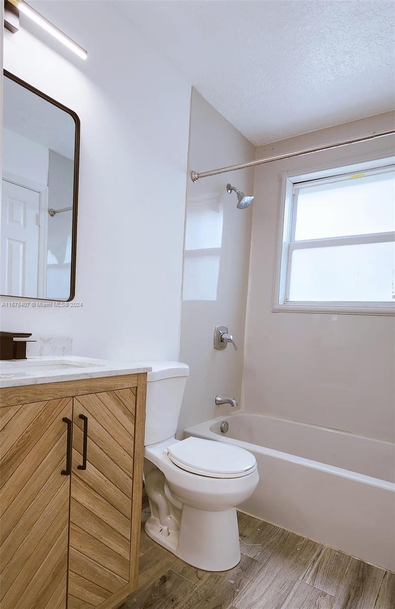 5529 NW 90th Av # 5529