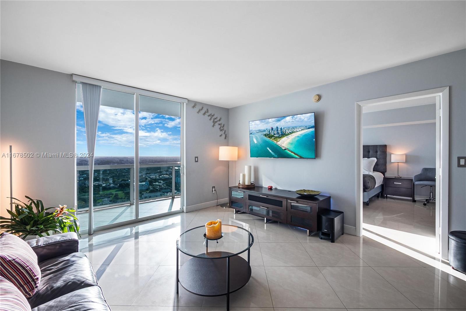 1800 N Bayshore Dr # 4108