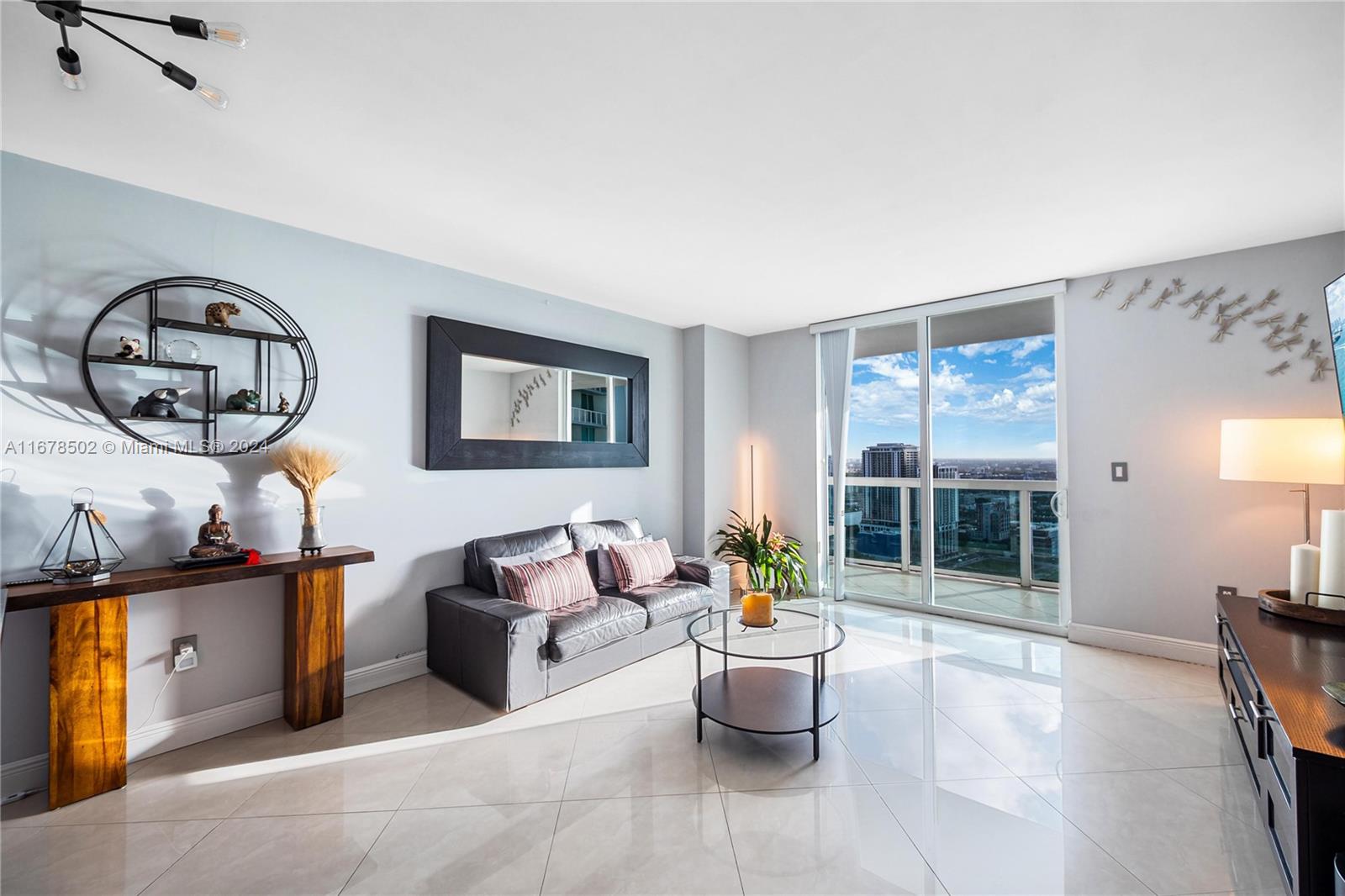 1800 N Bayshore Dr # 4108