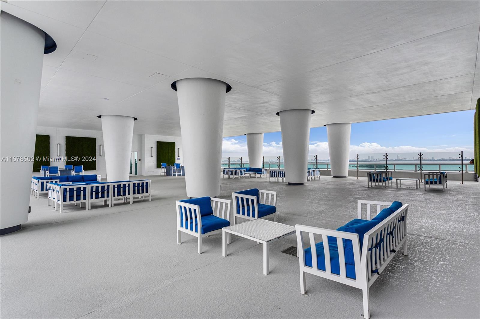 1800 N Bayshore Dr # 4108