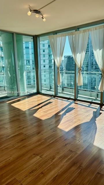90 SW 3rd St # 2113