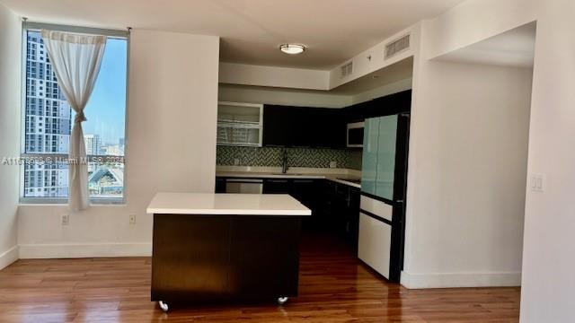 90 SW 3rd St # 2113