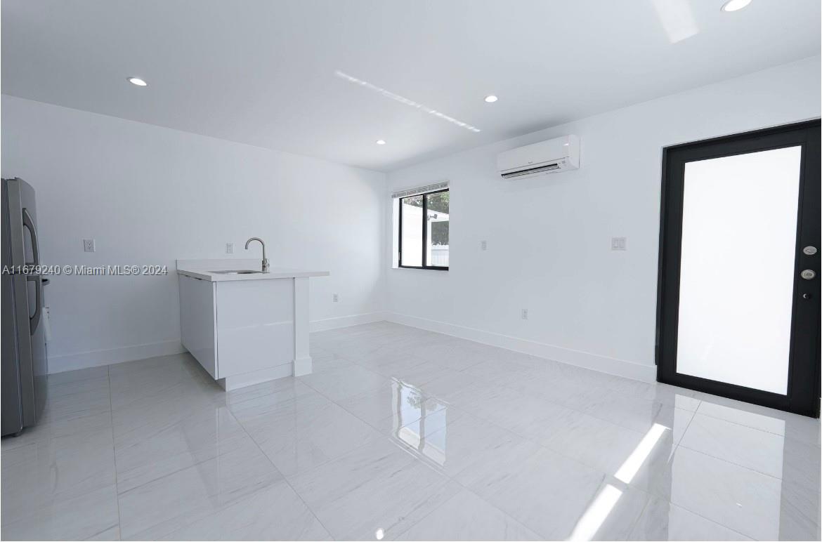 516 NW 47th Ter