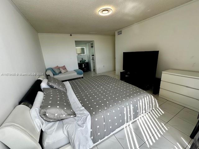 3200 Collins Ave # 7 Unit: 7-7