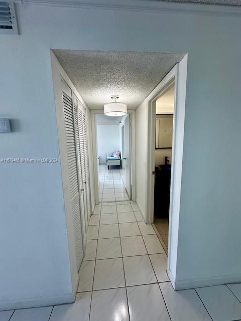 3200 Collins Ave # 7 Unit: 7-7