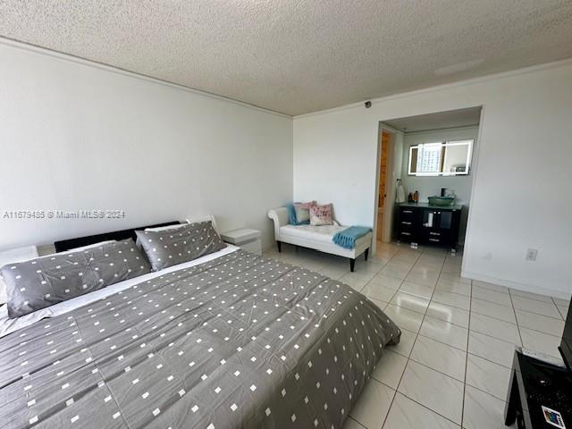 3200 Collins Ave # 7 Unit: 7-7