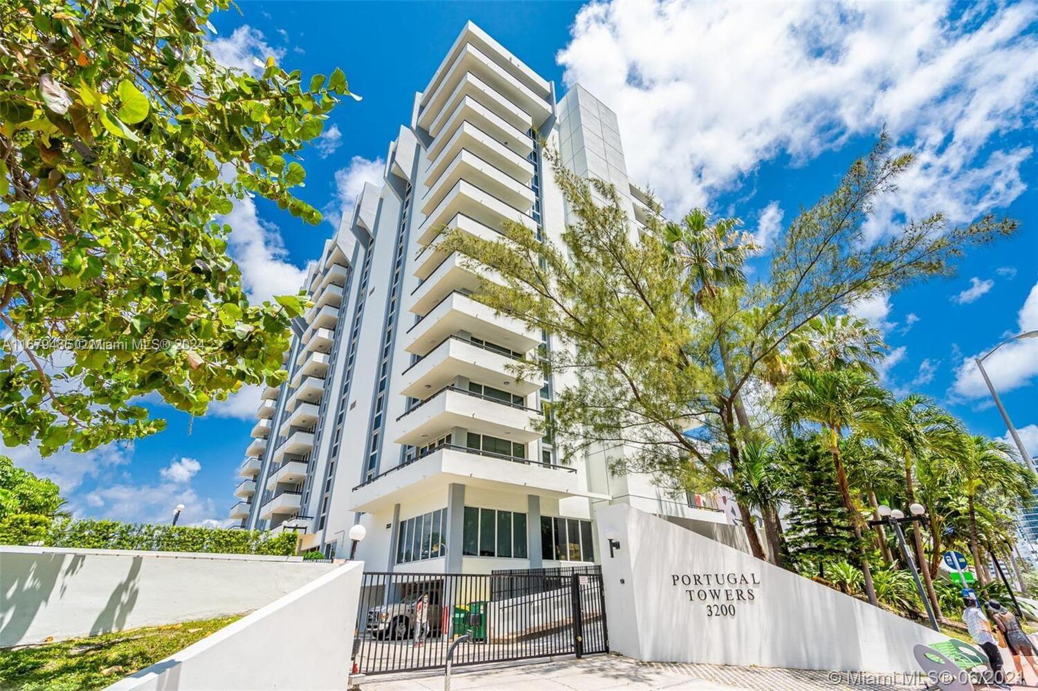 3200 Collins Ave # 7 Unit: 7-7