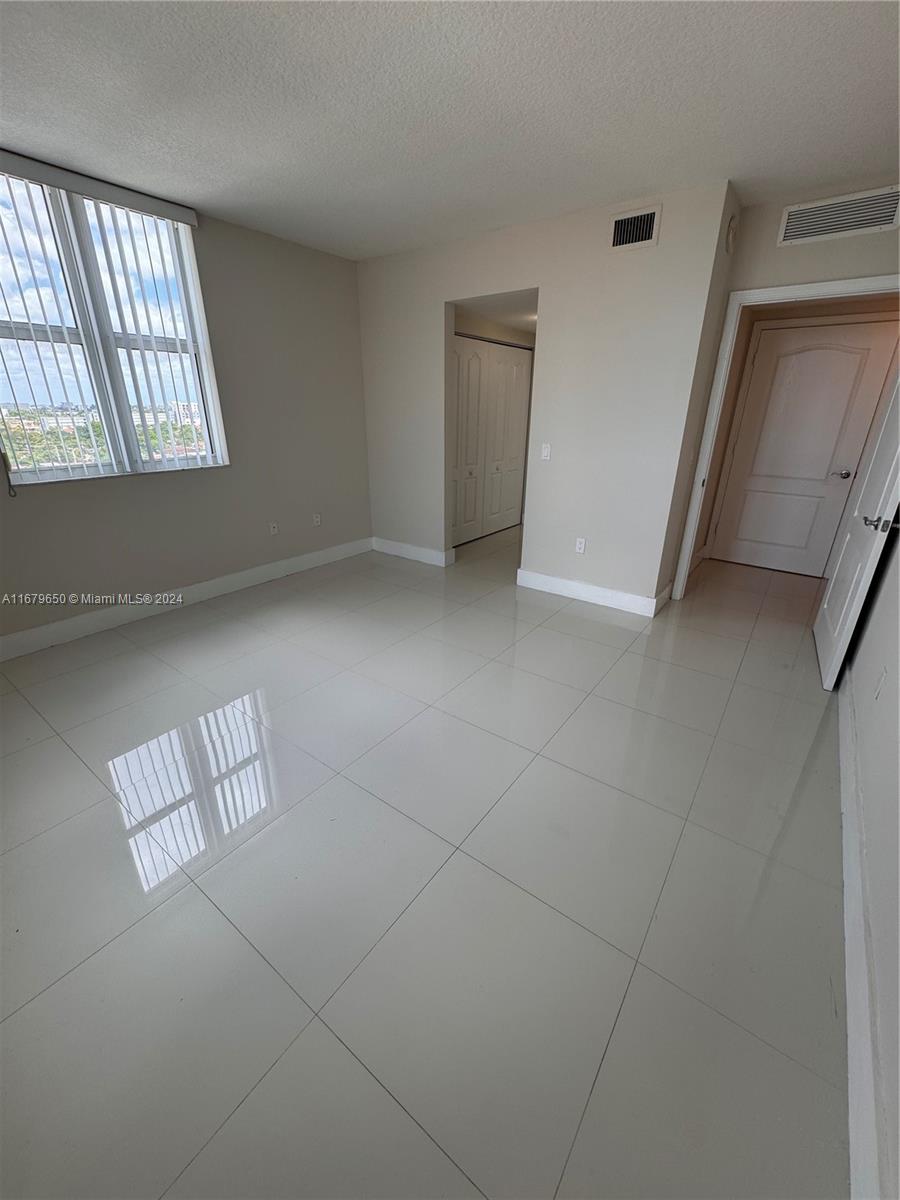 117 NW 42nd Ave # 908