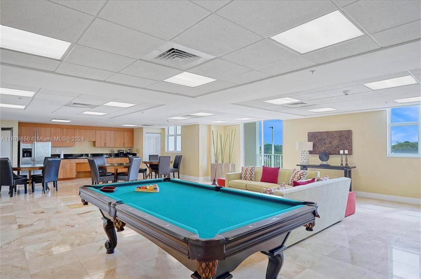 117 NW 42nd Ave # 908