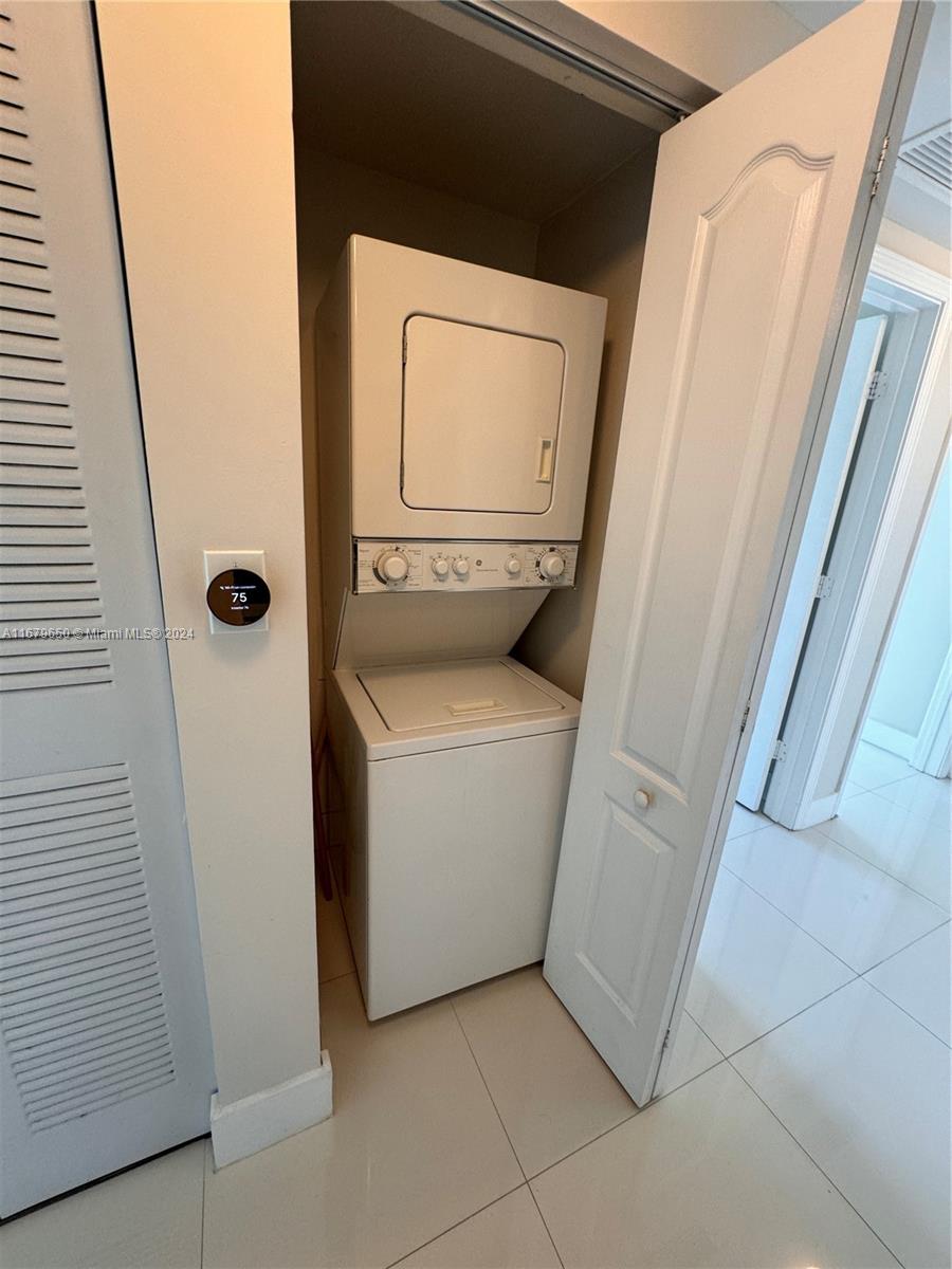 117 NW 42nd Ave # 908