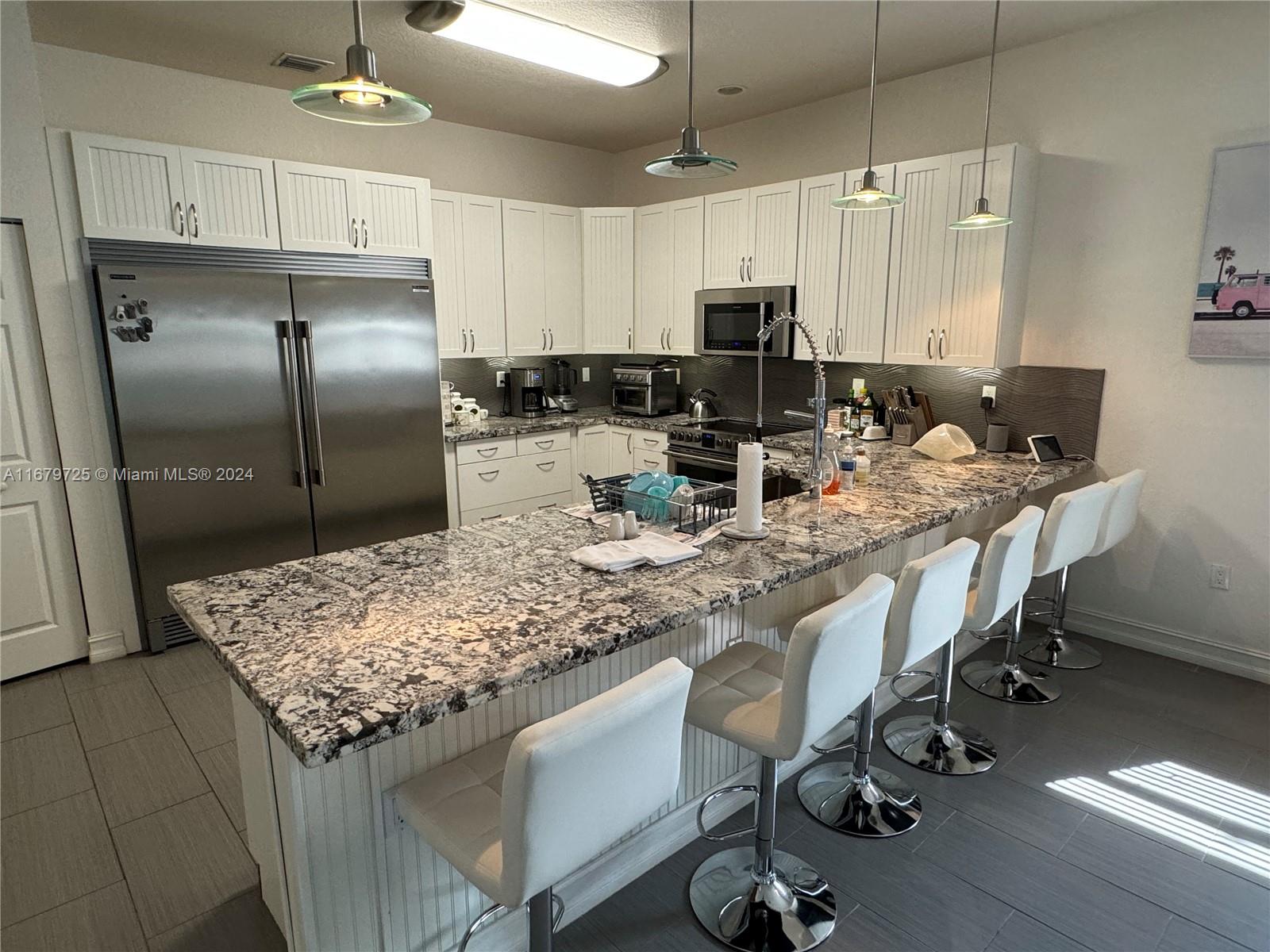 350 SW 2nd Ave # 350