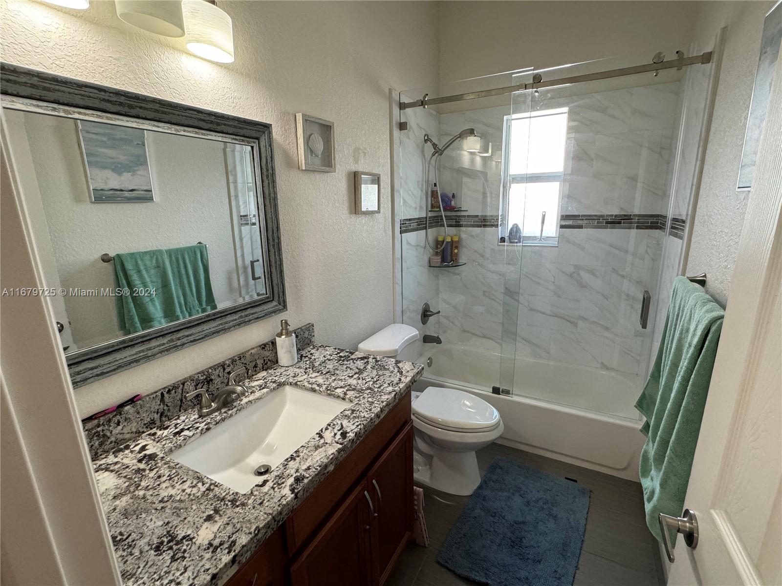 350 SW 2nd Ave # 350