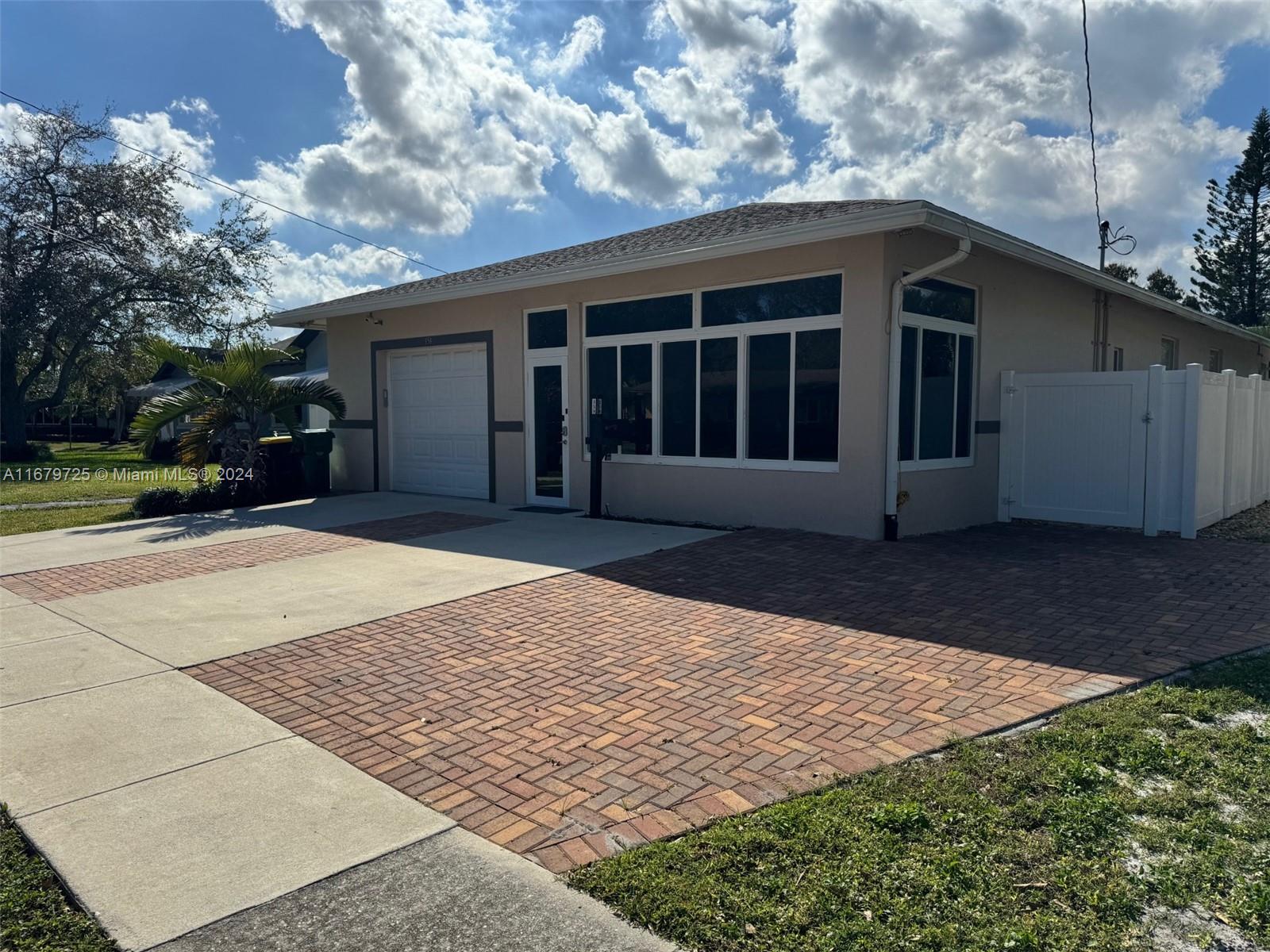 350 SW 2nd Ave # 350
