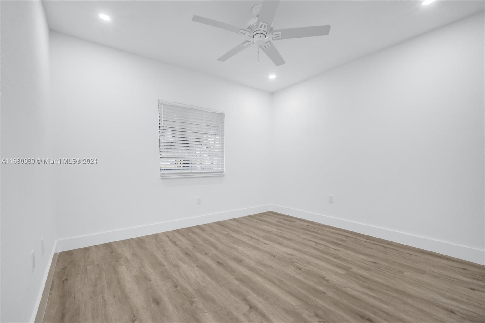 2762 NW 47th St