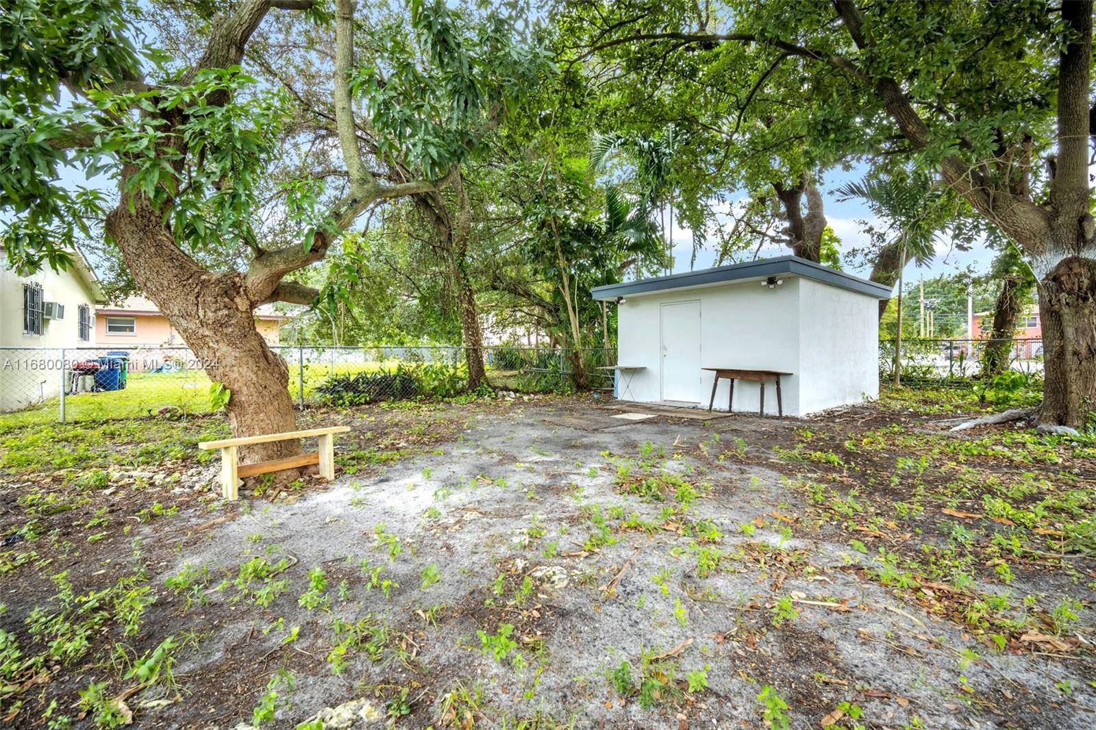 2762 NW 47th St