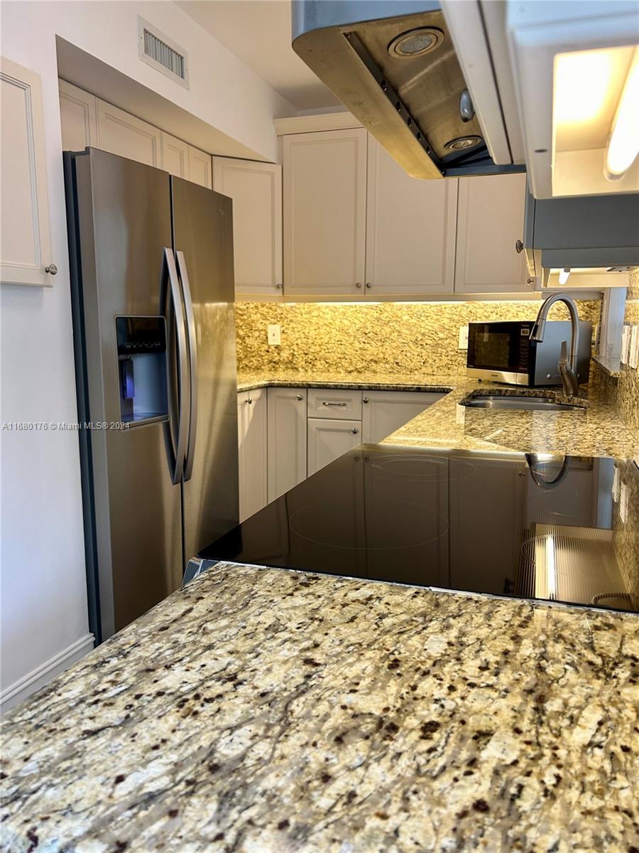 4143 N Ocean Blvd # 207