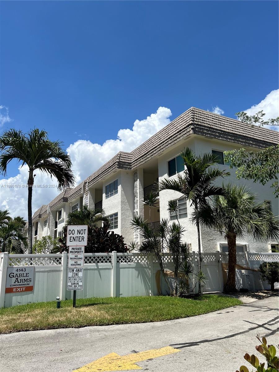 4143 N Ocean Blvd # 207